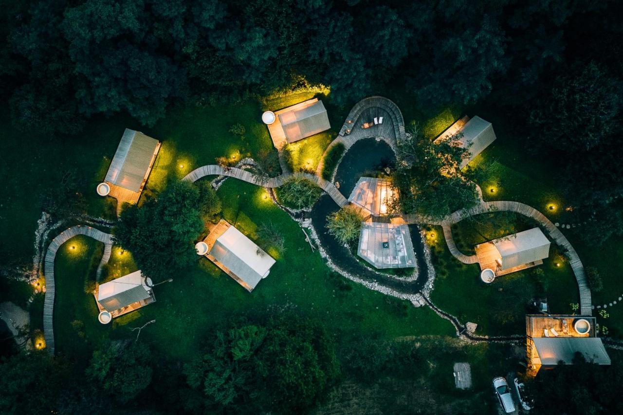 Chateau Ramšak, vineyard glamping resort Maribor Bagian luar foto