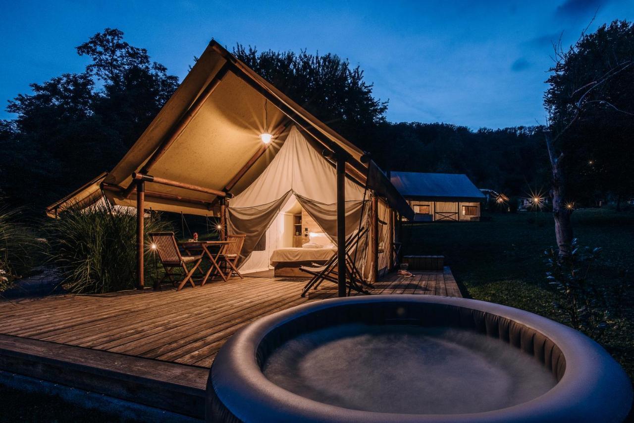 Chateau Ramšak, vineyard glamping resort Maribor Bagian luar foto