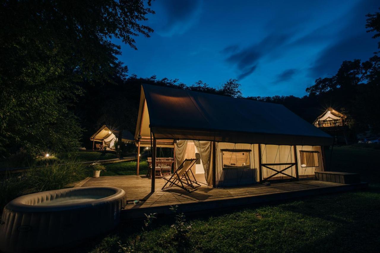 Chateau Ramšak, vineyard glamping resort Maribor Bagian luar foto