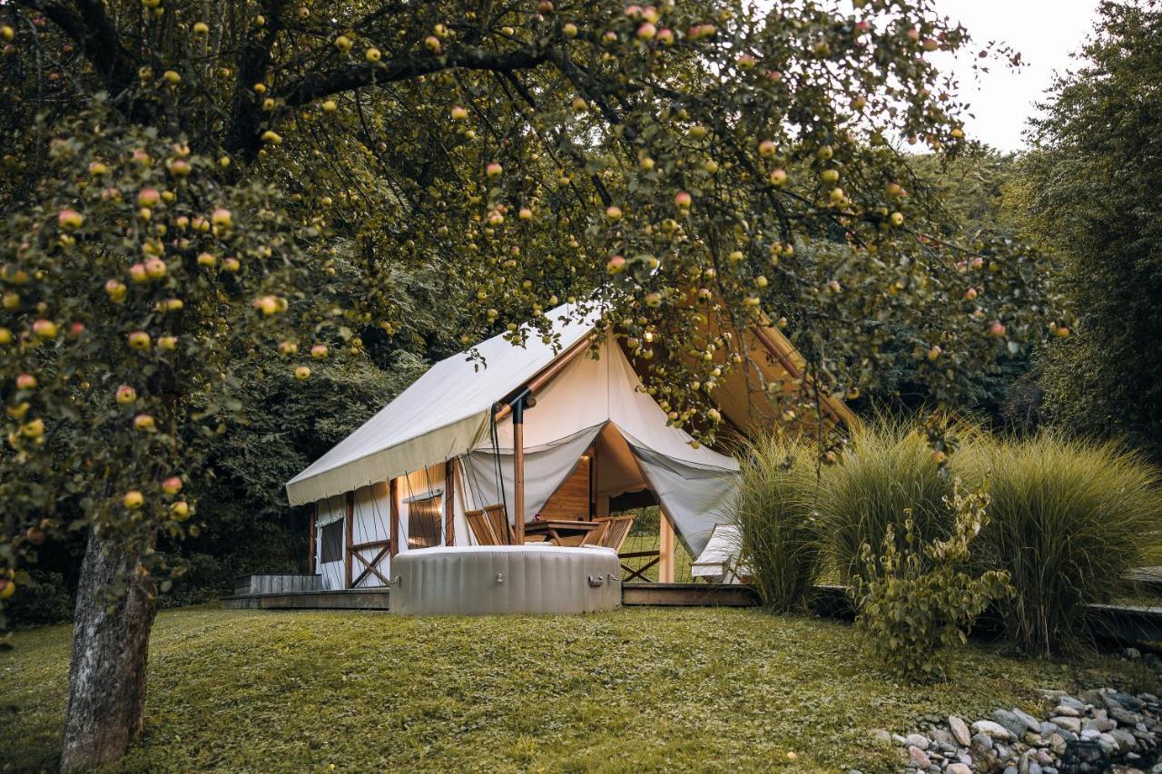 Chateau Ramšak, vineyard glamping resort Maribor Bagian luar foto