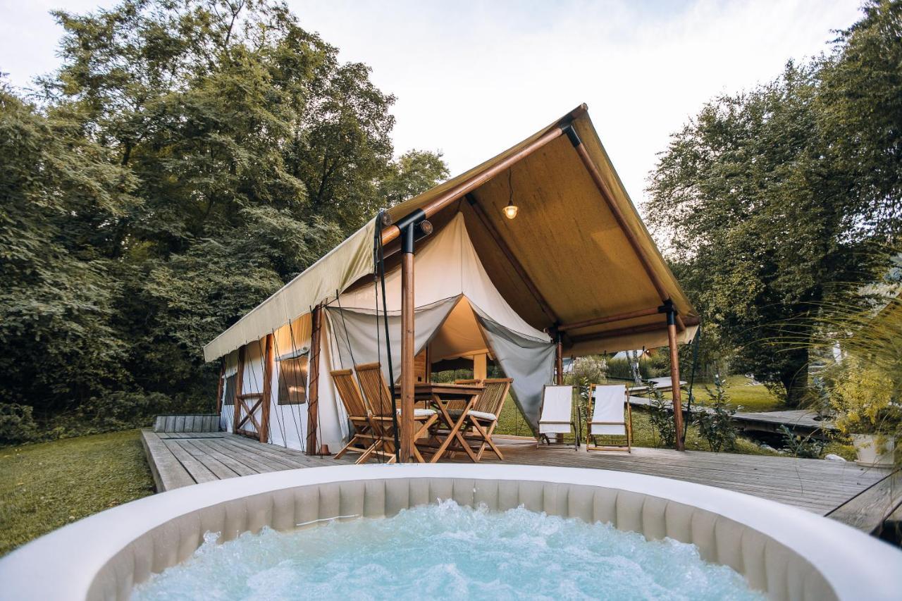 Chateau Ramšak, vineyard glamping resort Maribor Bagian luar foto